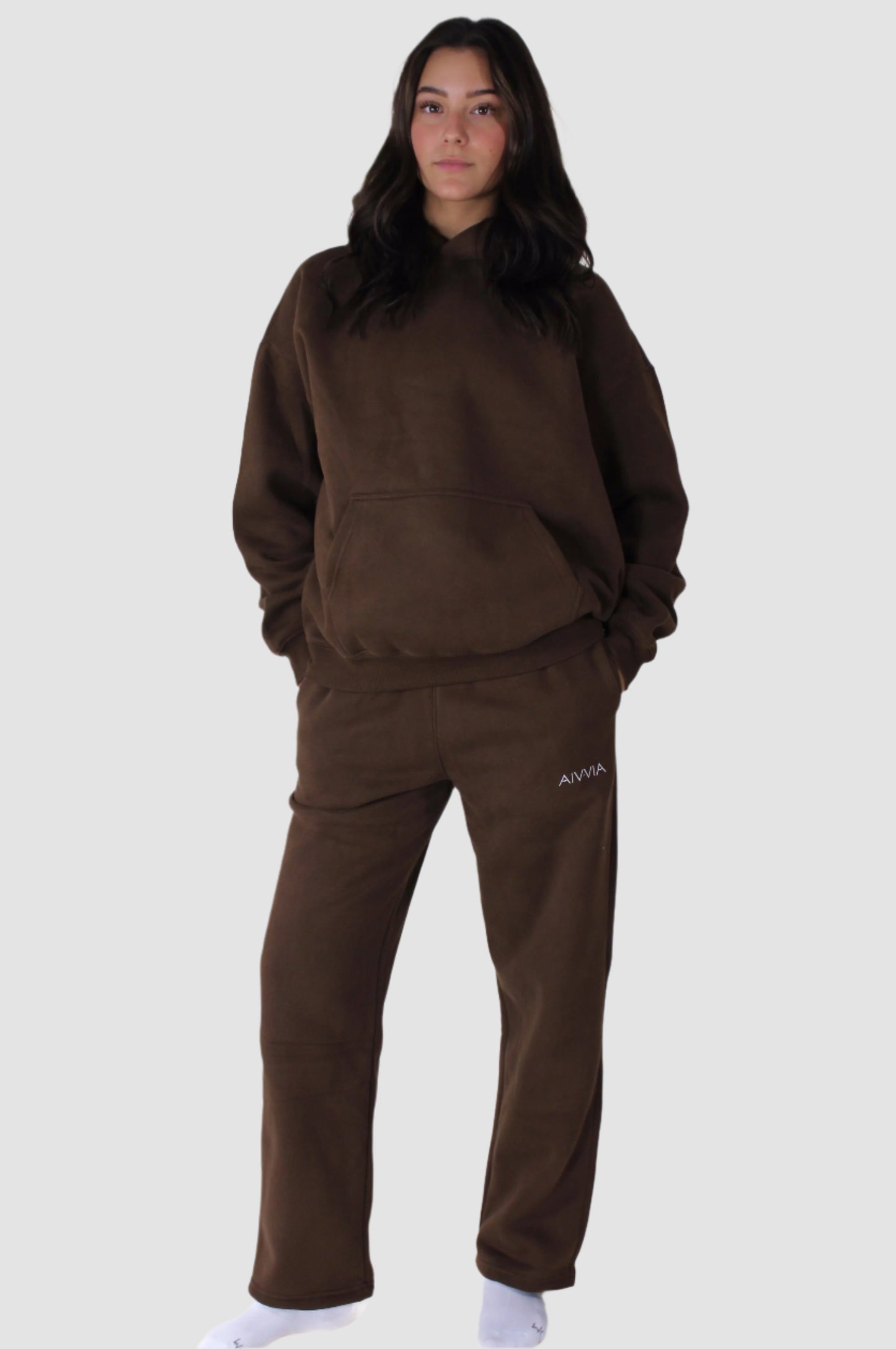 Brown Aivvia Athletics hoodie set, women’s activewear pullover with matching joggers for athleisure style.