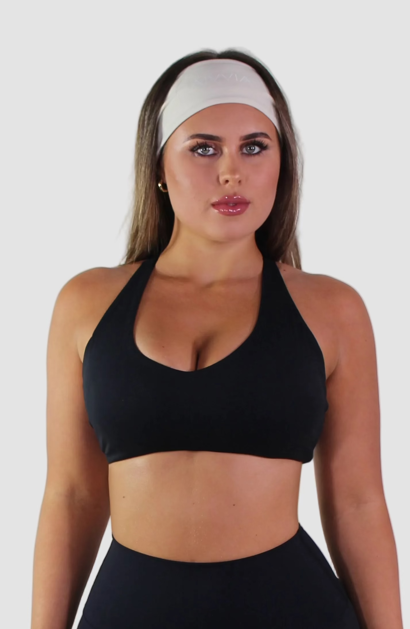 AIVVIA Noir Bra, sports bra — made-to-order women's activewear (alternate color, detail)