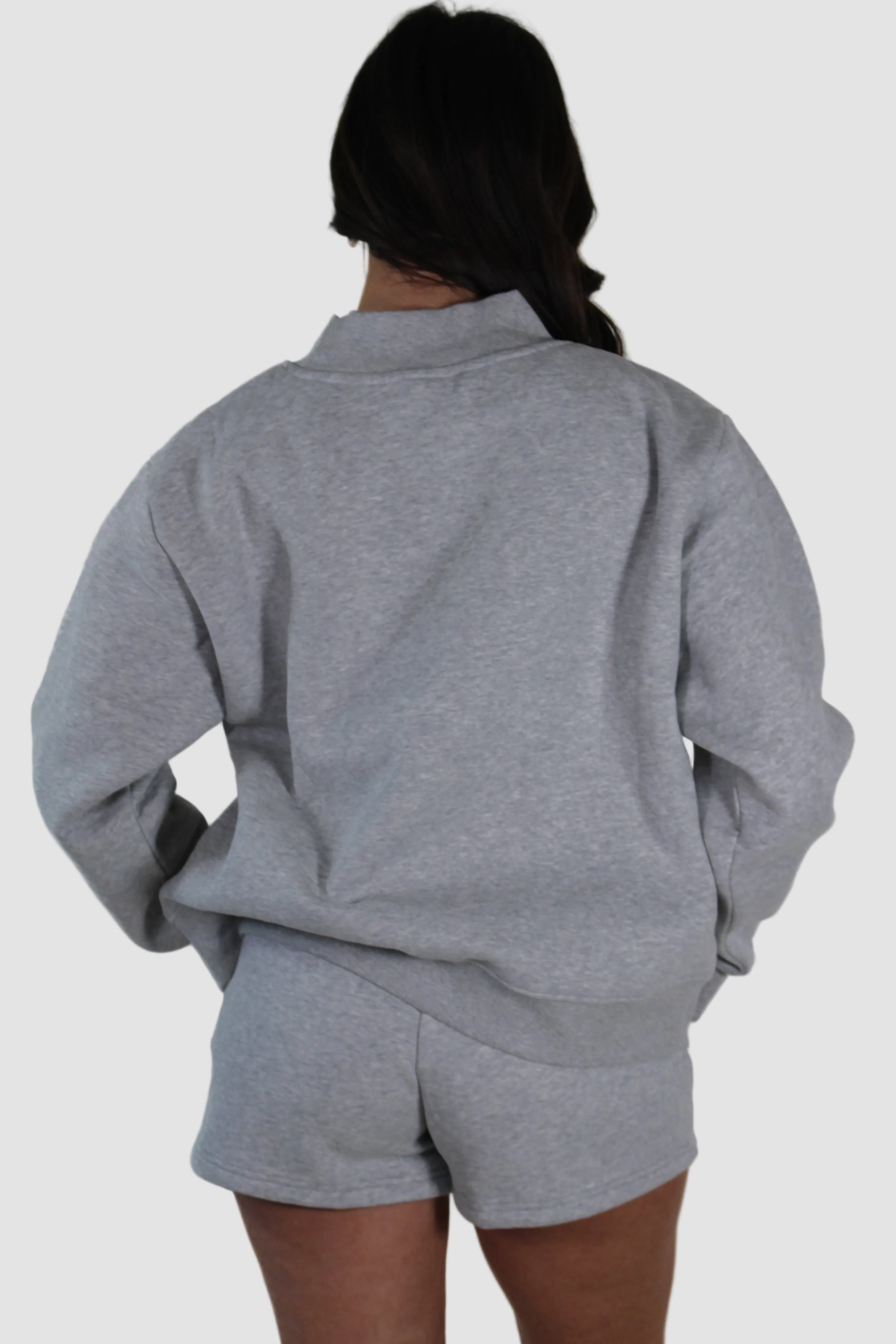 AIVVIA Athletics ASPEN Mock Neck Sweatshirt, oversized fleece sweatshirt