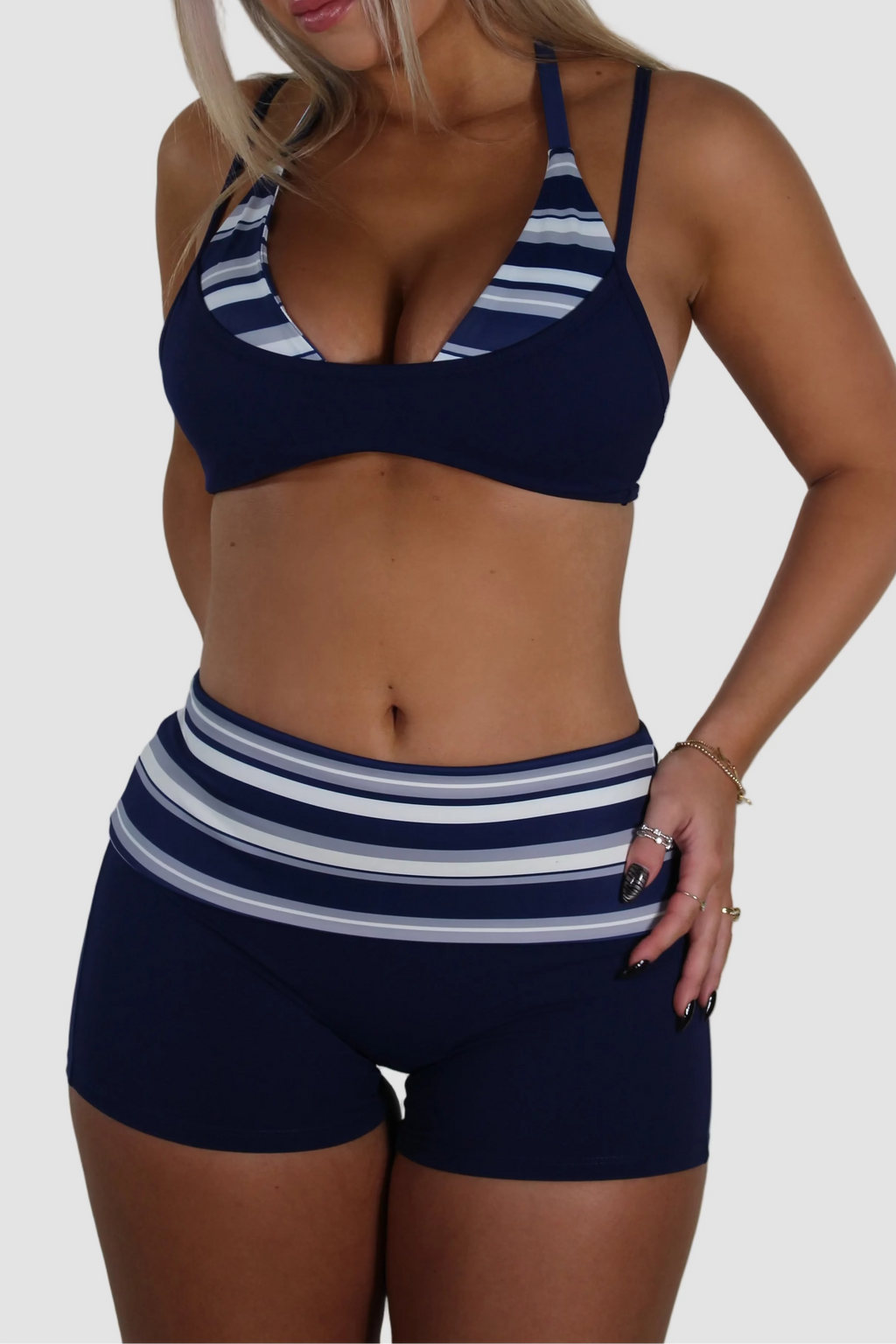 AIVVIA Athletics HARBOR Bra, navy cross back sports bra with contrast underband