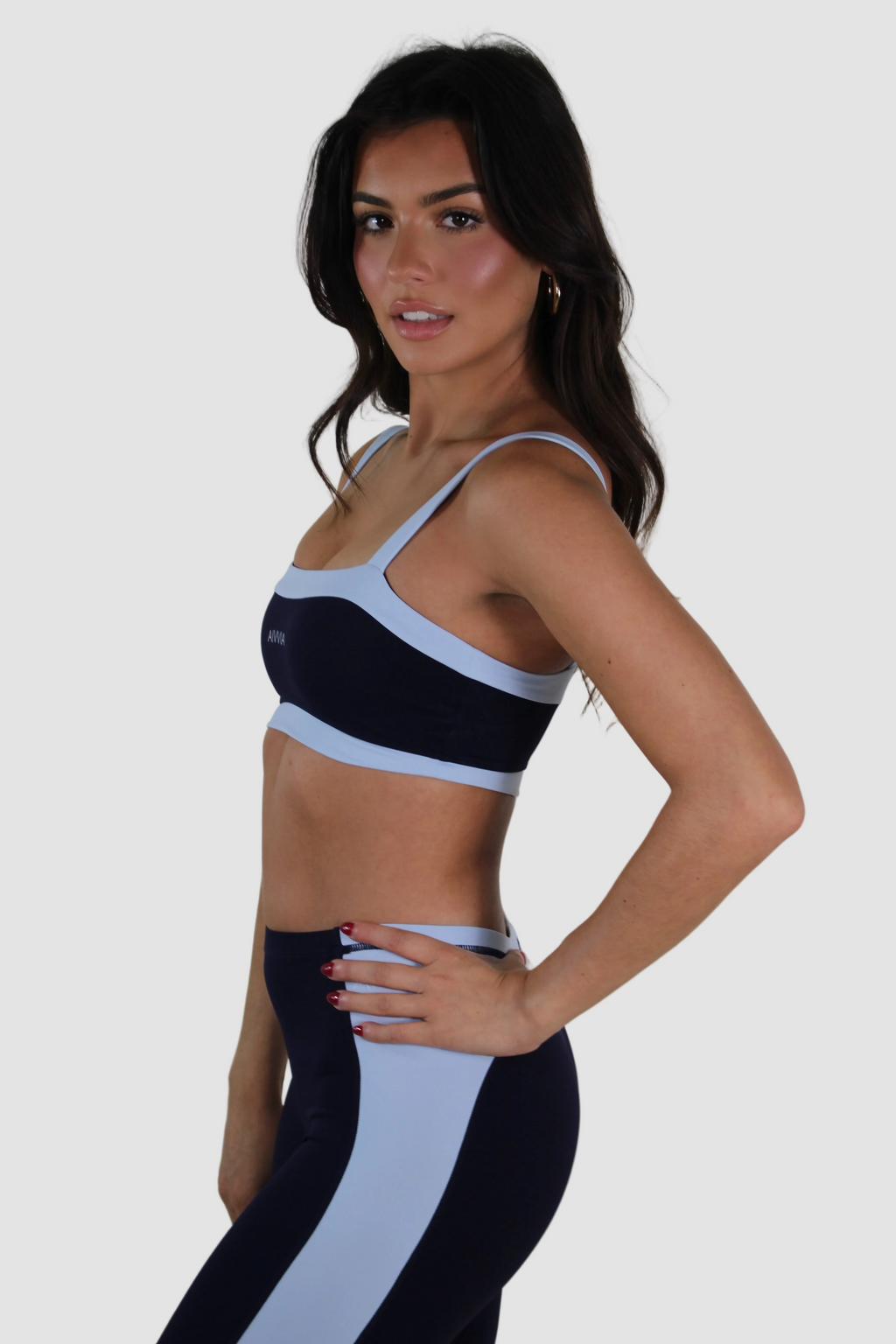 AIVVIA Athletics RIVIERA Bra, racerback sports bra with contrast side stripe