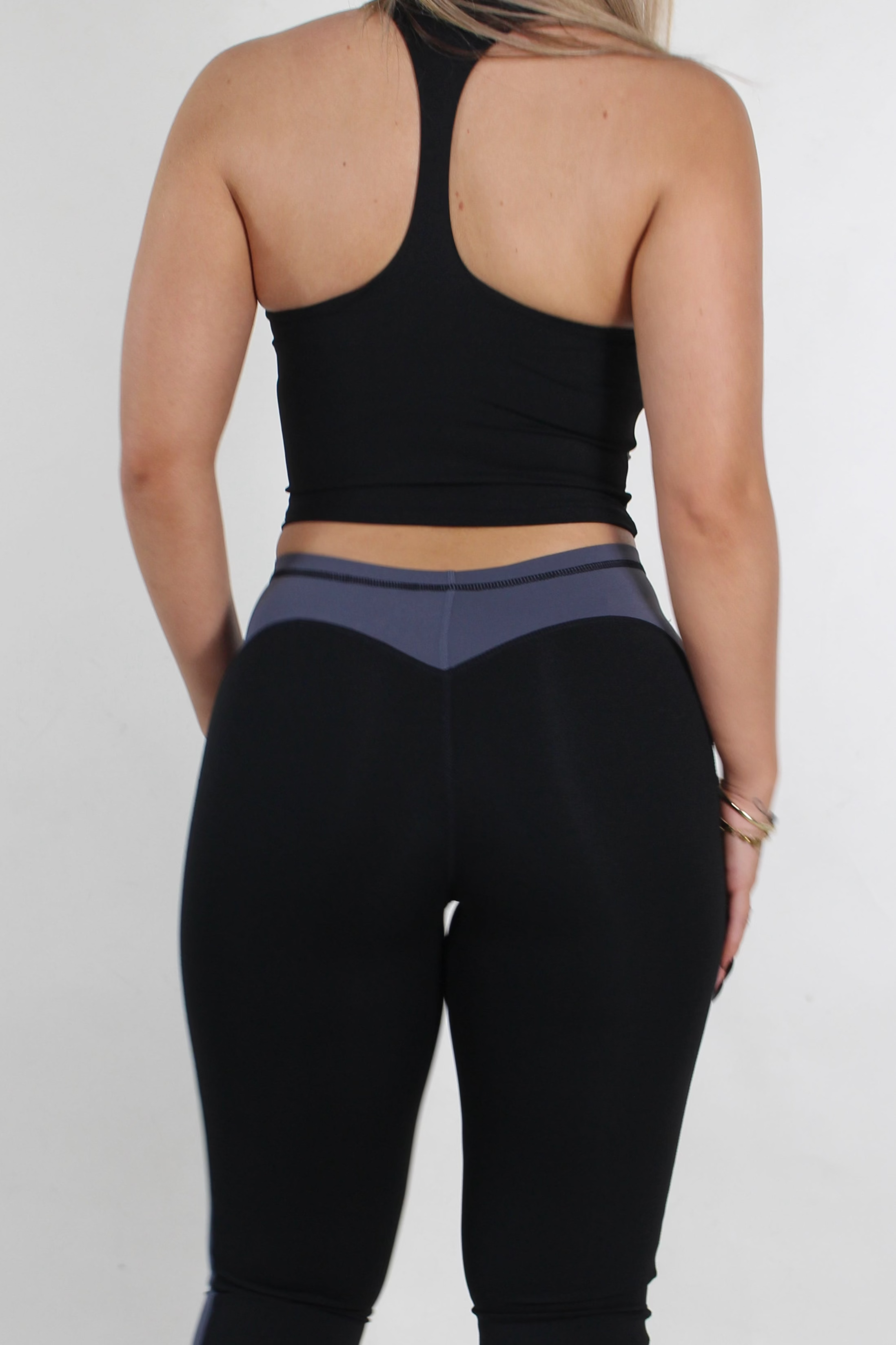 AIVVIA Athletics RIVIERA Leggings, high waisted leggings with side stripe