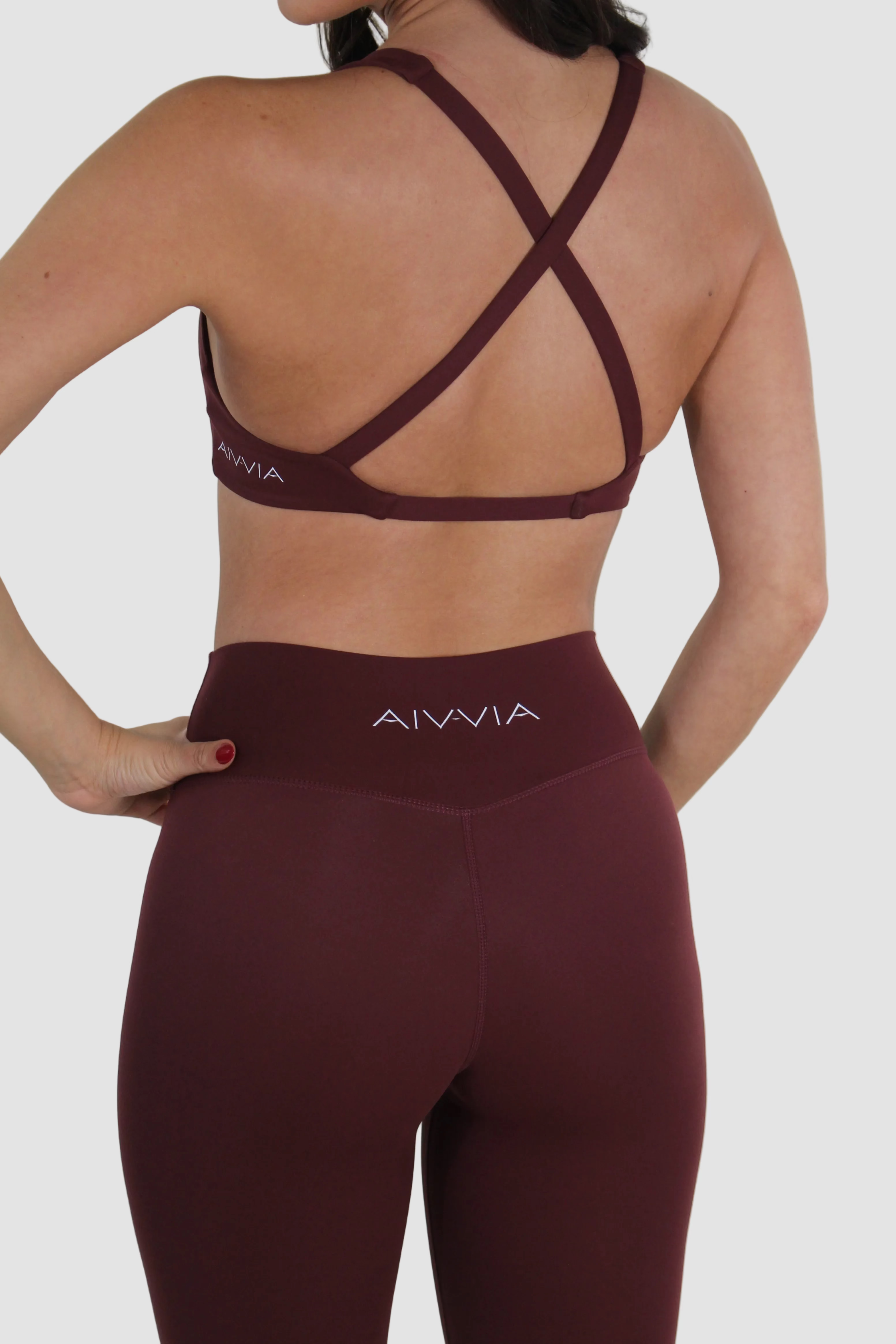 AIVVIA Athletics VIENNA Bra, square neck sports bra